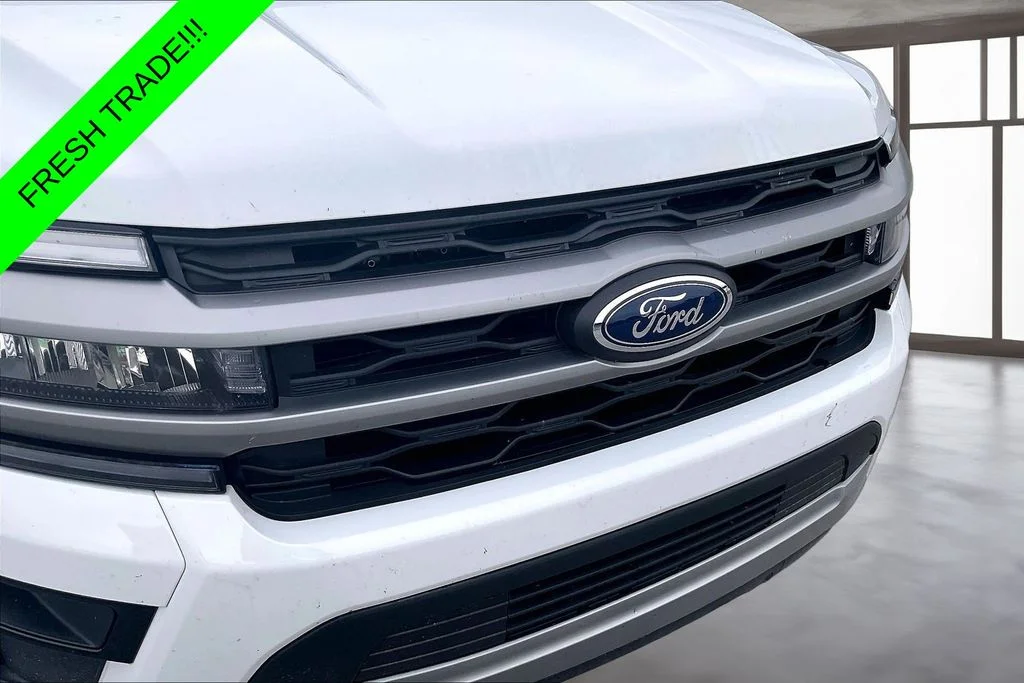 Used 2024 White Ford XLT image 32