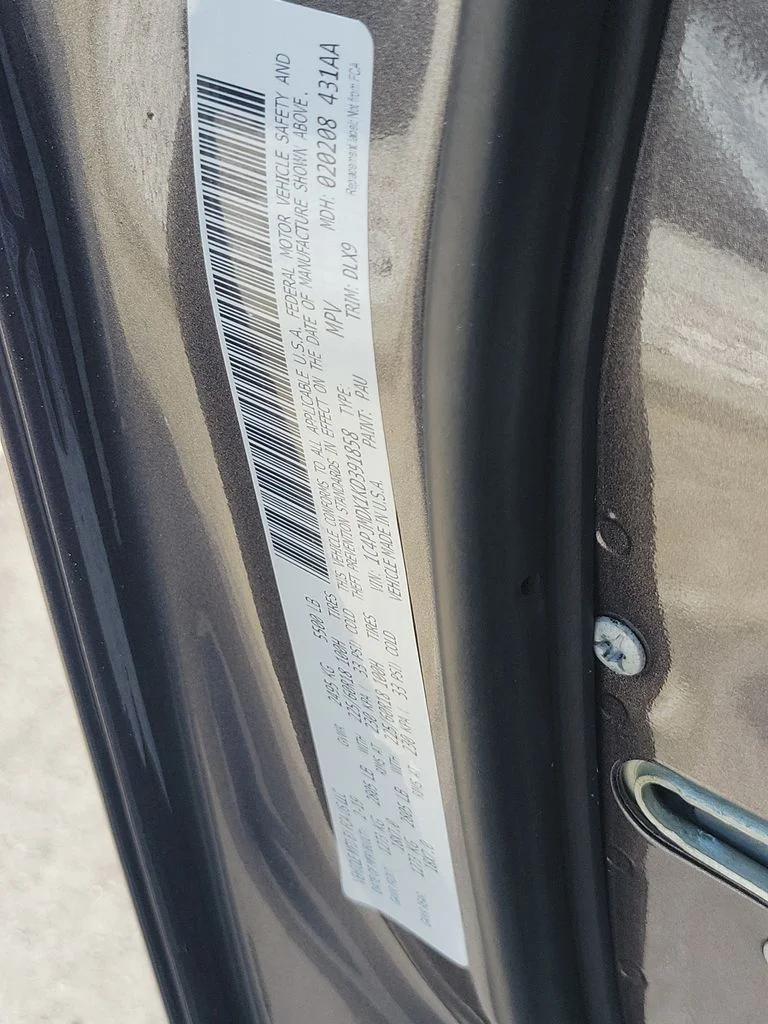 Used 2019 Gray Jeep Limited image 31
