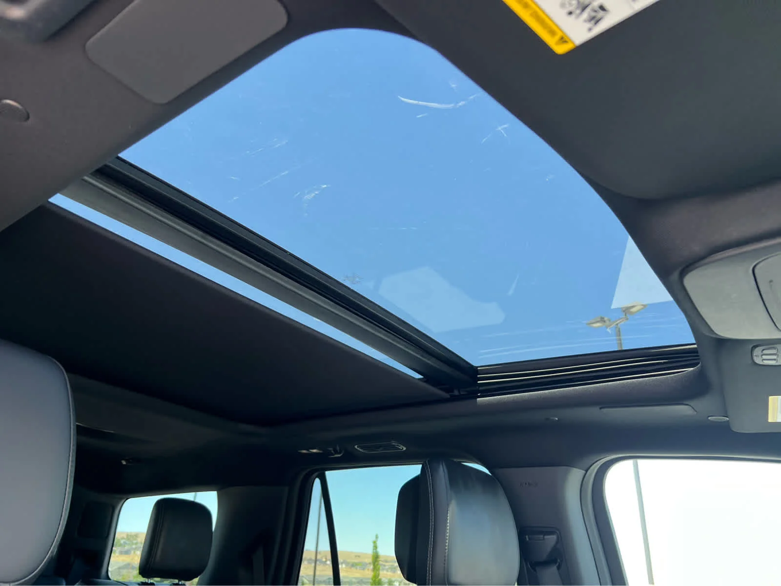 New 2026 Star White Metallic Tri-Coat Ford Platinum® image 21