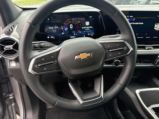 Used 2025 Gray Chevrolet LT image 16