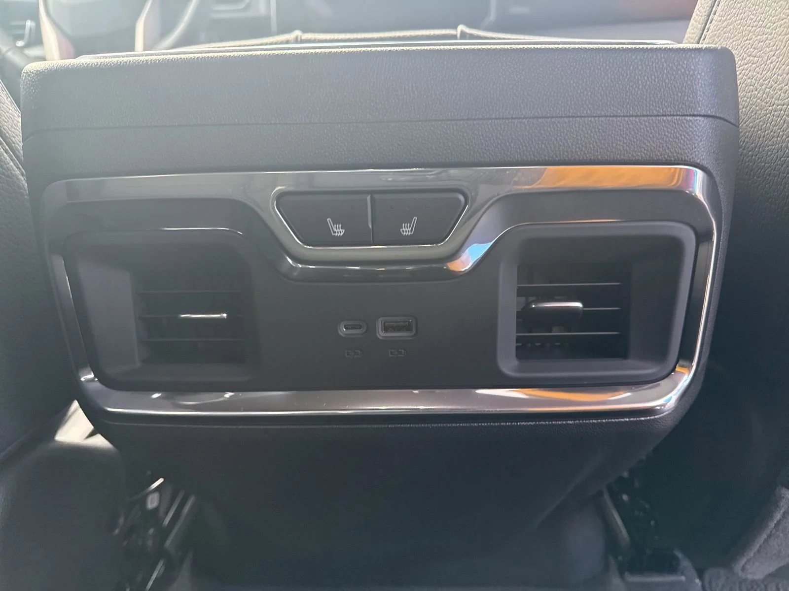 2026 GMC Sierra 1500 Denali - Photo 21
