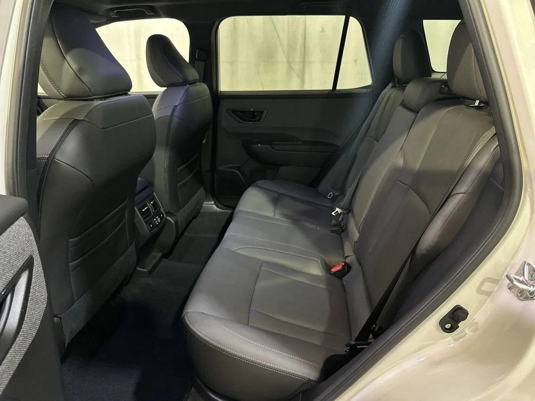 New 2026 Crystal White Pearl Subaru Limited image 19