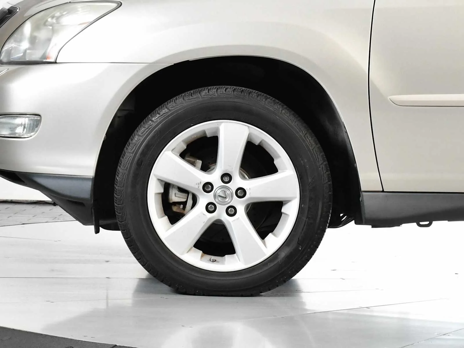 Used 2007 Savannah Metallic Lexus  image 9
