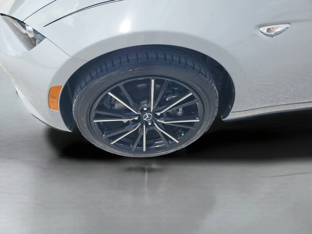 Used 2024 Gray Mazda Grand Touring image 26