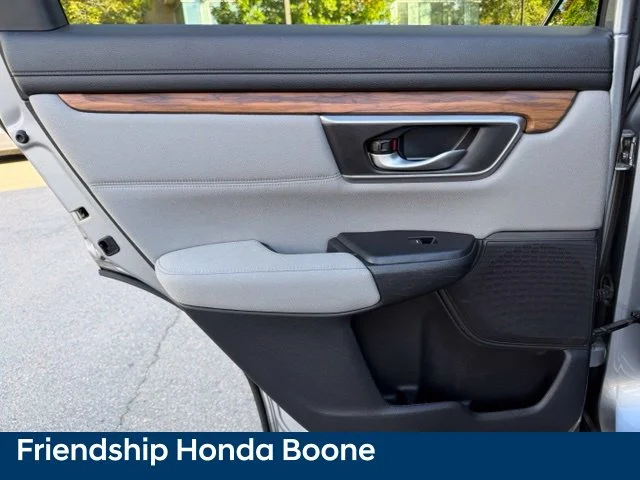 Used 2018 Silver Honda EX image 29