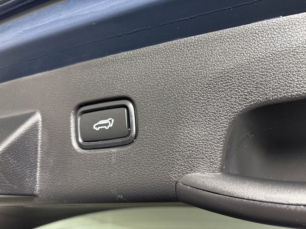 Used 2025 Blue Kia SX-Prestige image 23