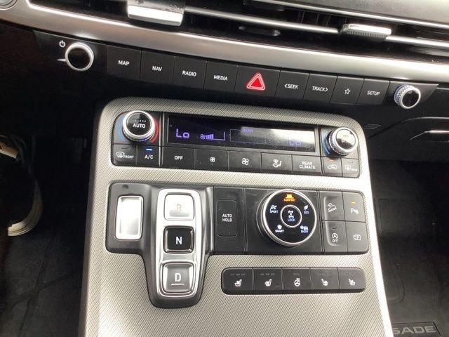 Certified Used 2024 Abyss Black Hyundai SEL image 23