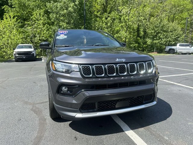 Used 2023 Gray Jeep Limited image 11