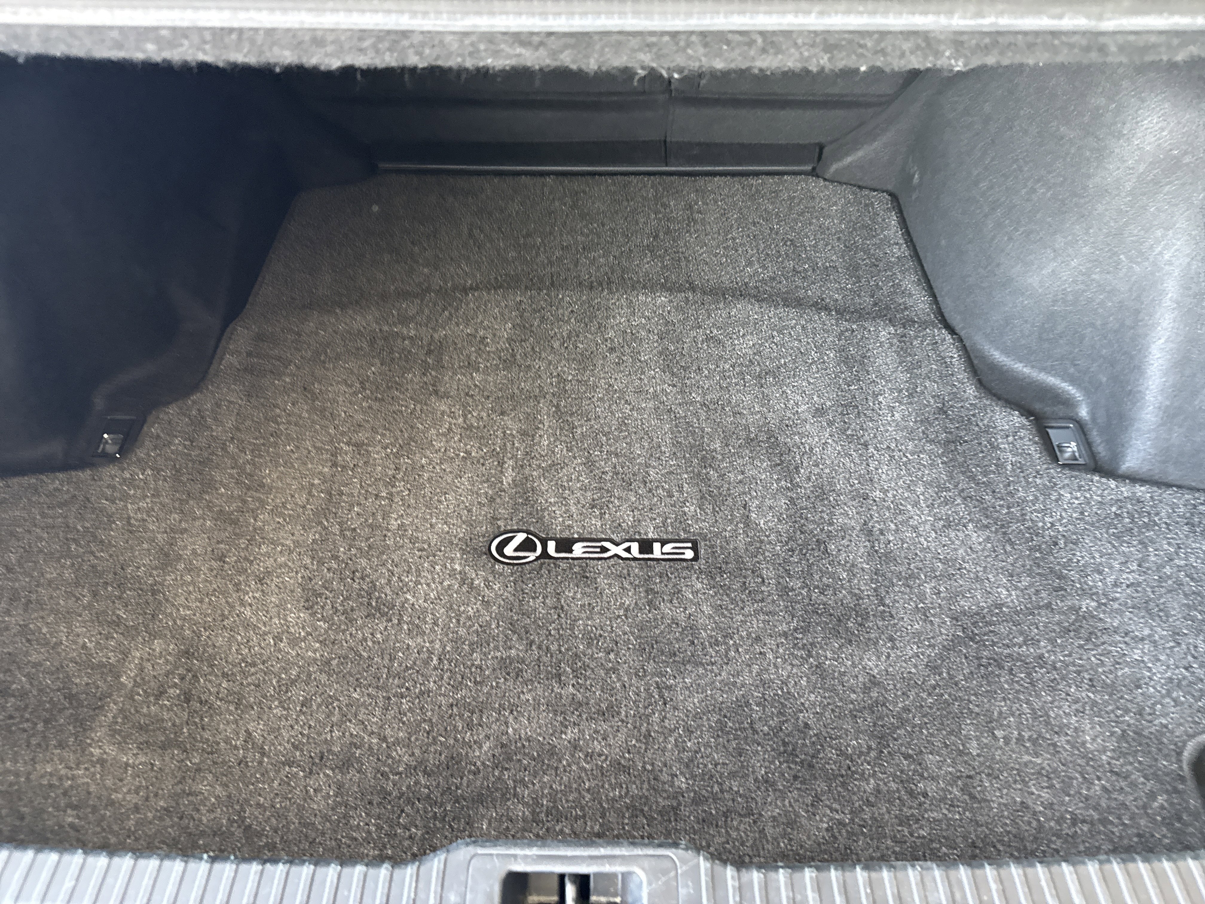 Used 2022  Lexus IS 350 F SPORT image 13