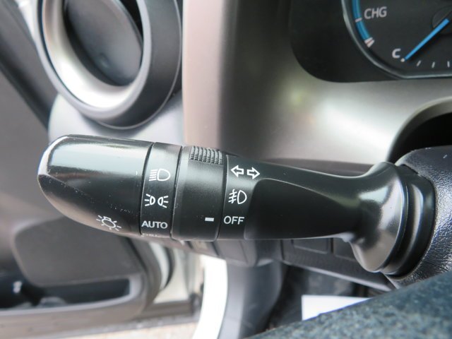 Used 2017 Blizzard Pearl Toyota Limited image 30