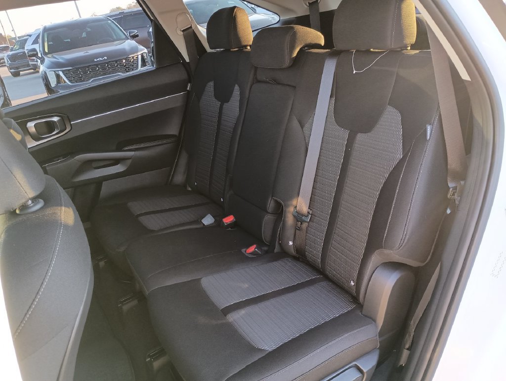 Used 2026 White Kia LX image 28