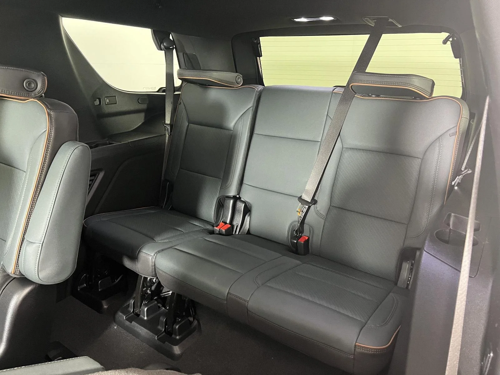 Used 2026 Onyx Black GMC AT4 image 30