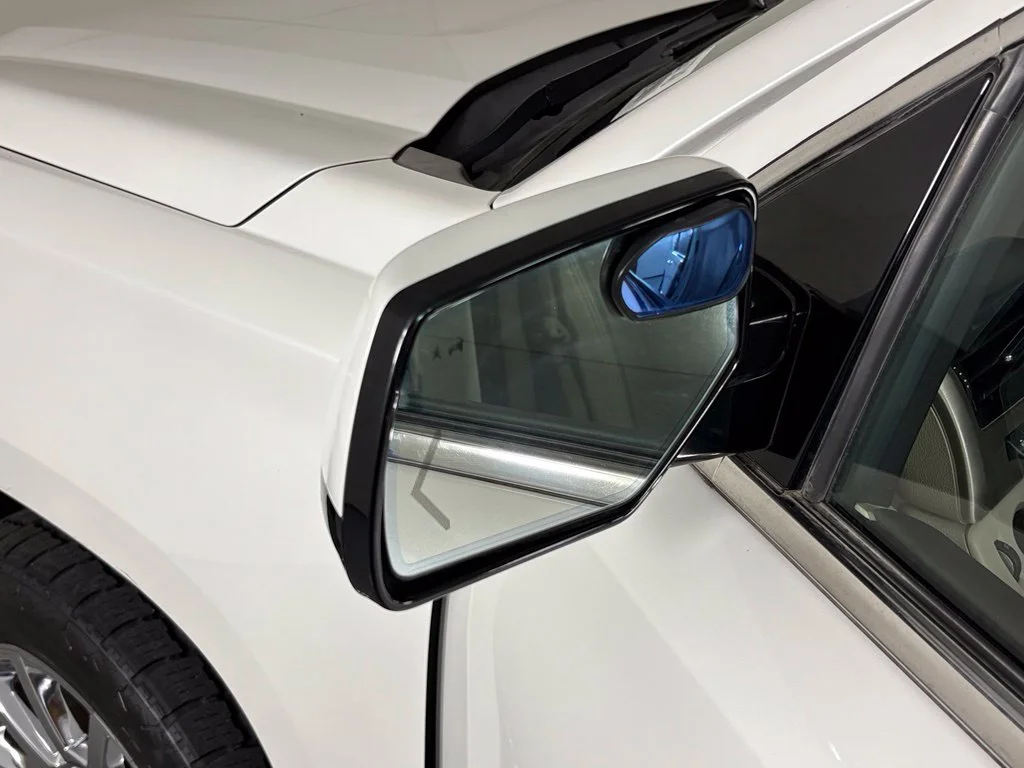Used 2019 White GMC Denali image 16