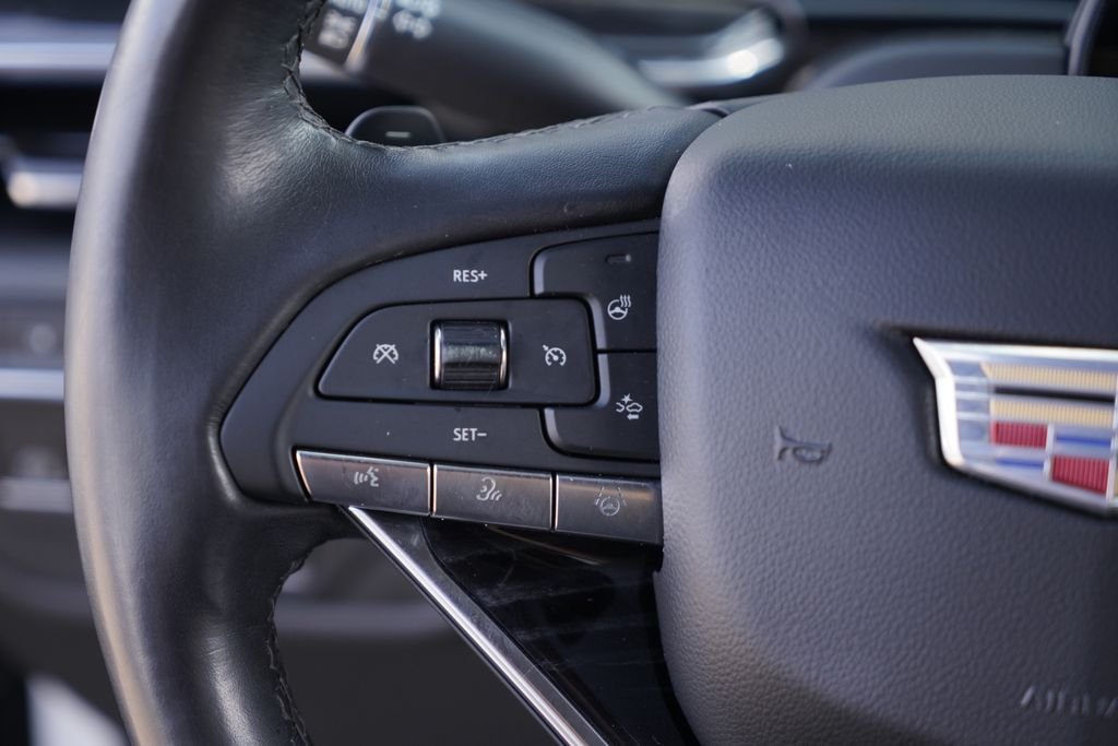 Used 2021 White Cadillac Sport image 13