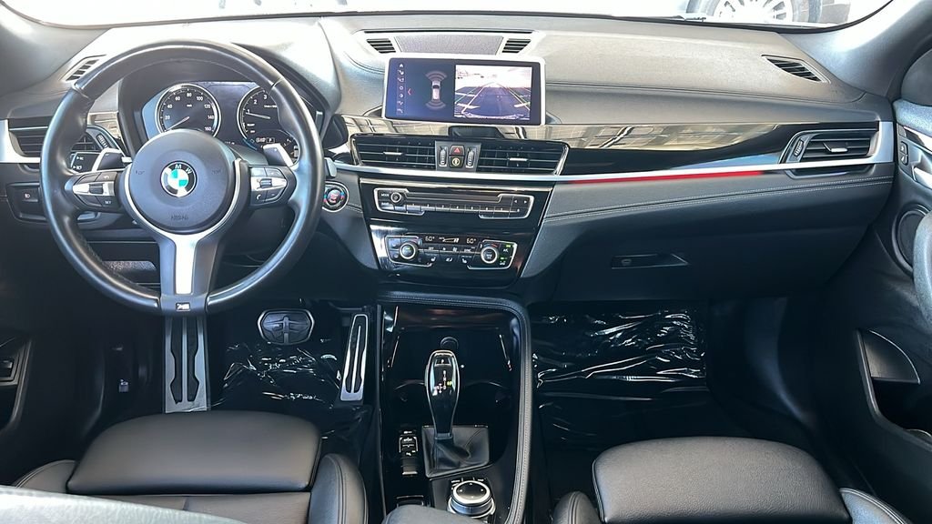 Used 2023 Blue BMW sDrive28i image 8