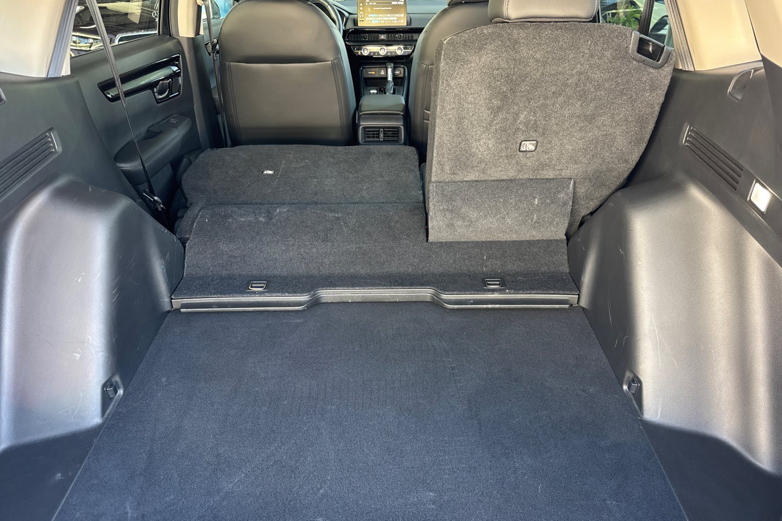 Used 2025 Black Honda EX-L image 36