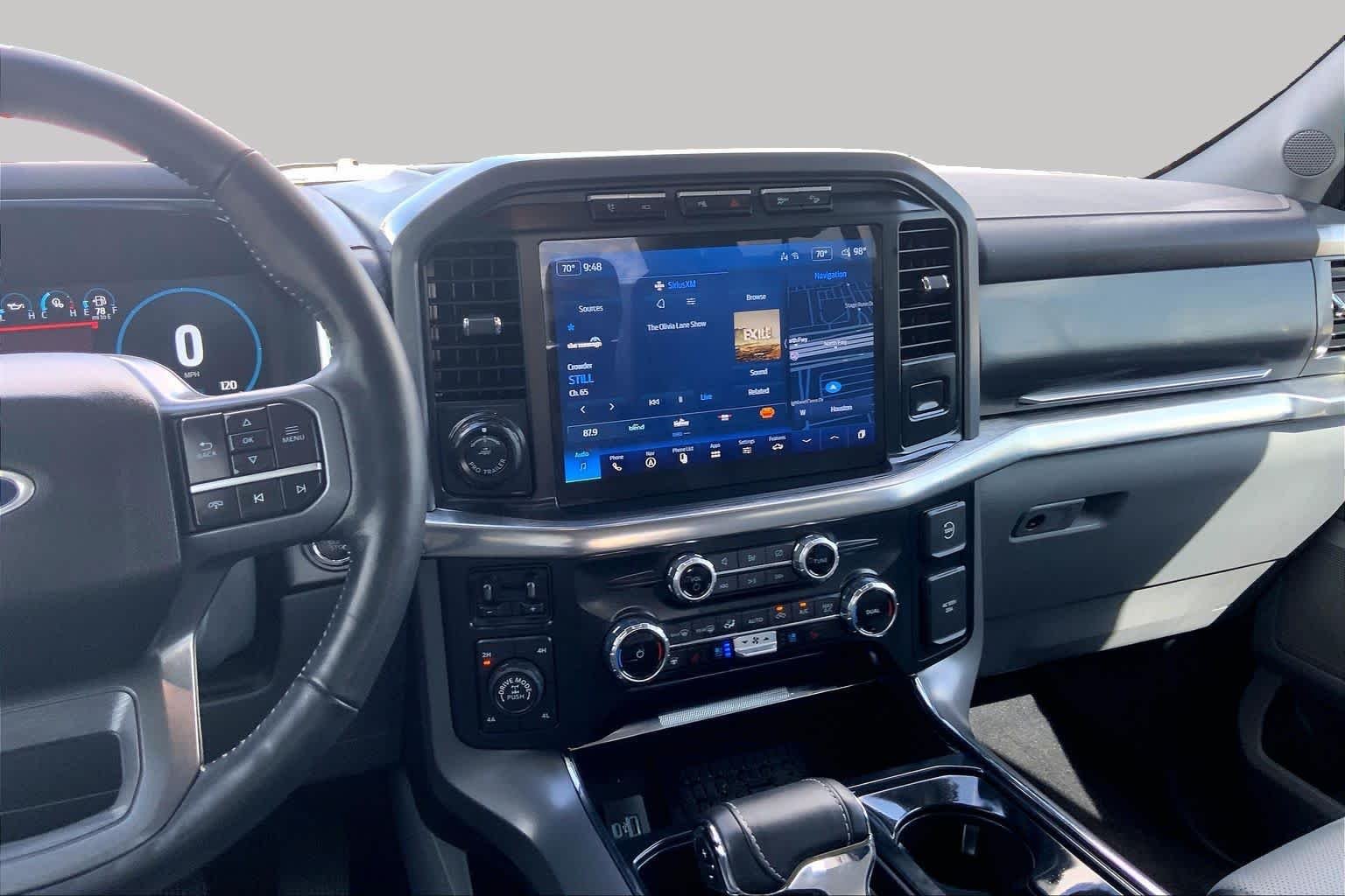 Used 2023 Avalanche Ford LARIAT image 7