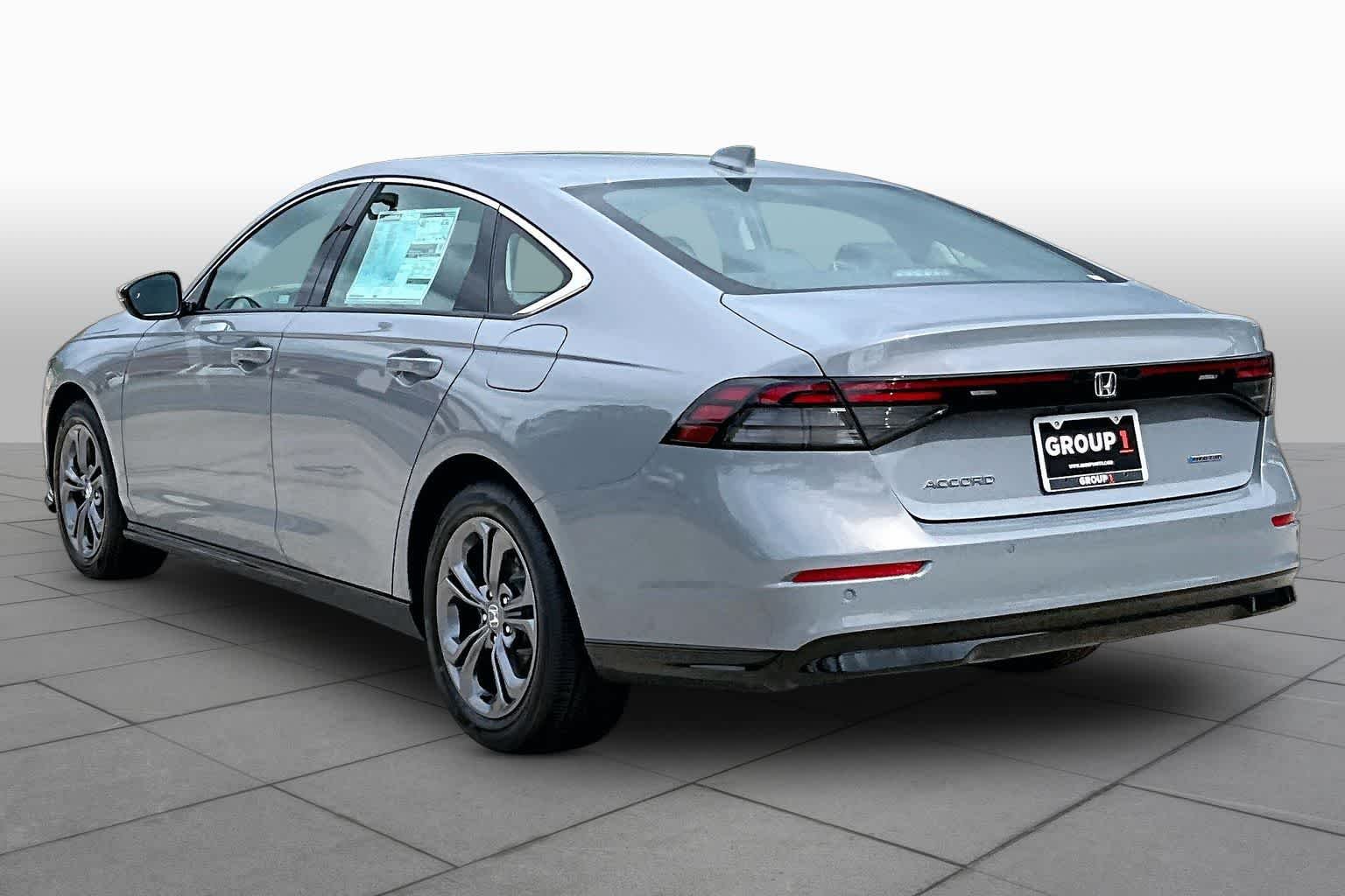 New 2026 Urban Gray Pearl Honda EX-L image 12