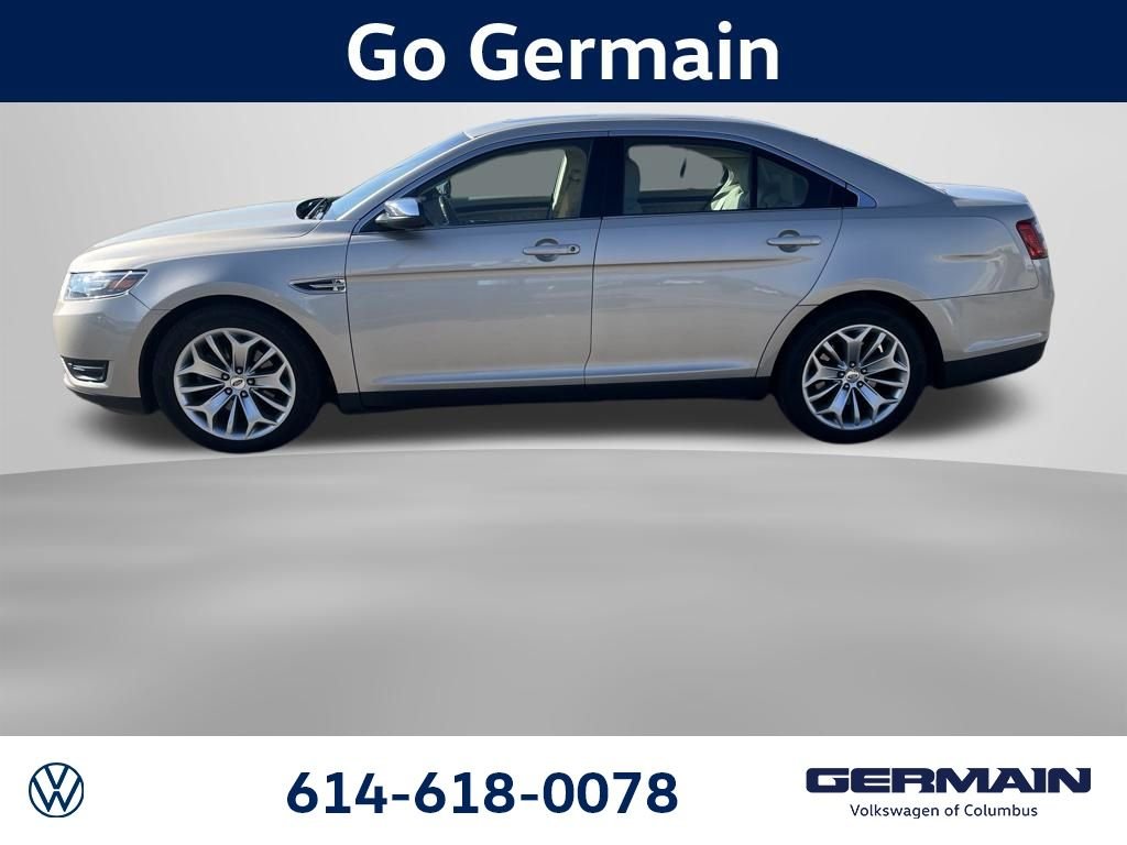 Used 2018 Gold Ford Limited image 3