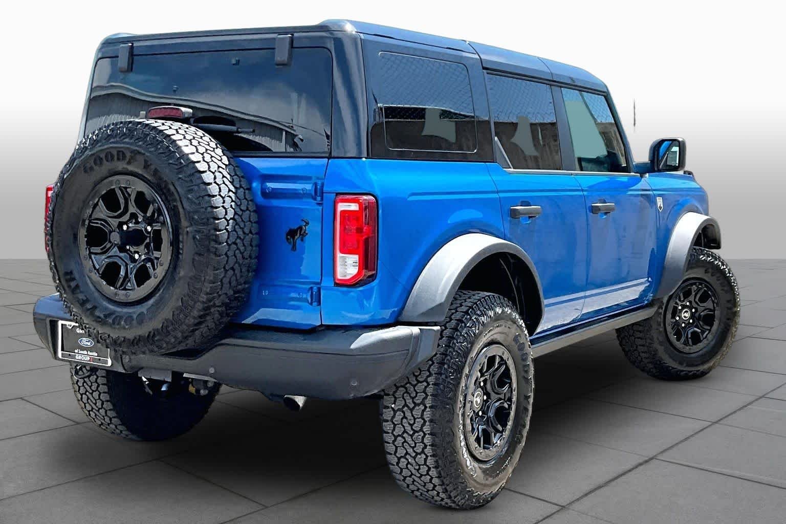 Used 2025 Velocity Blue Metallic Ford Big Bend image 7