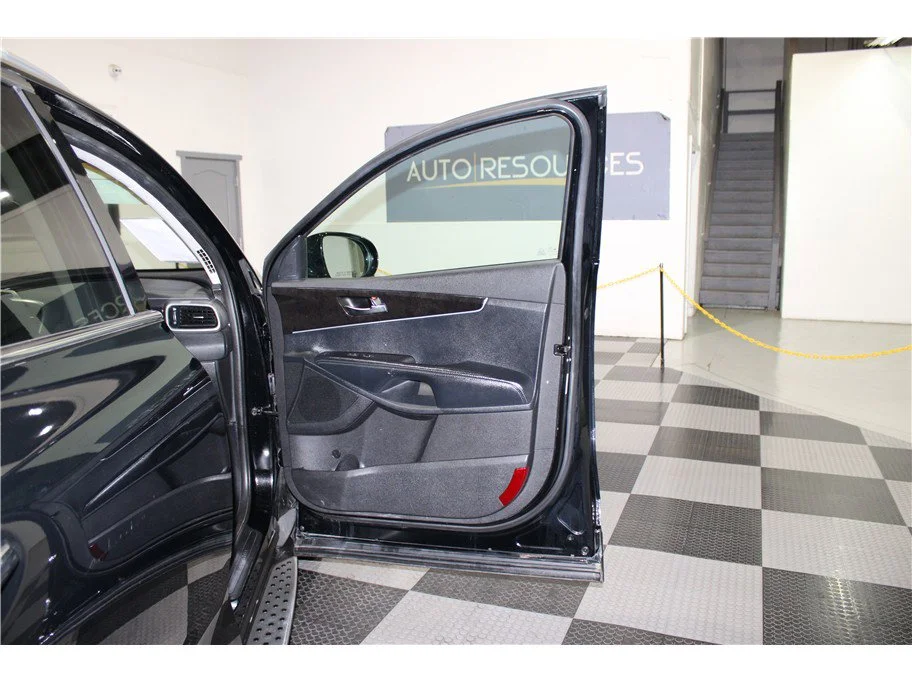 Used 2016 Ebony Black Kia LX image 23