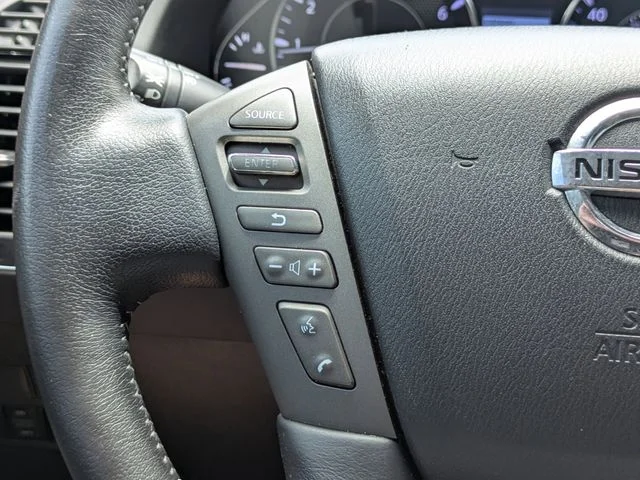 Used 2019 Blue Nissan SL image 31
