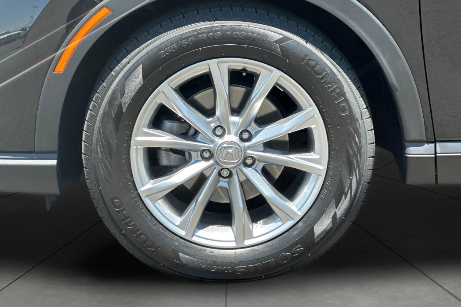 Used 2023  Honda EX-L image 31