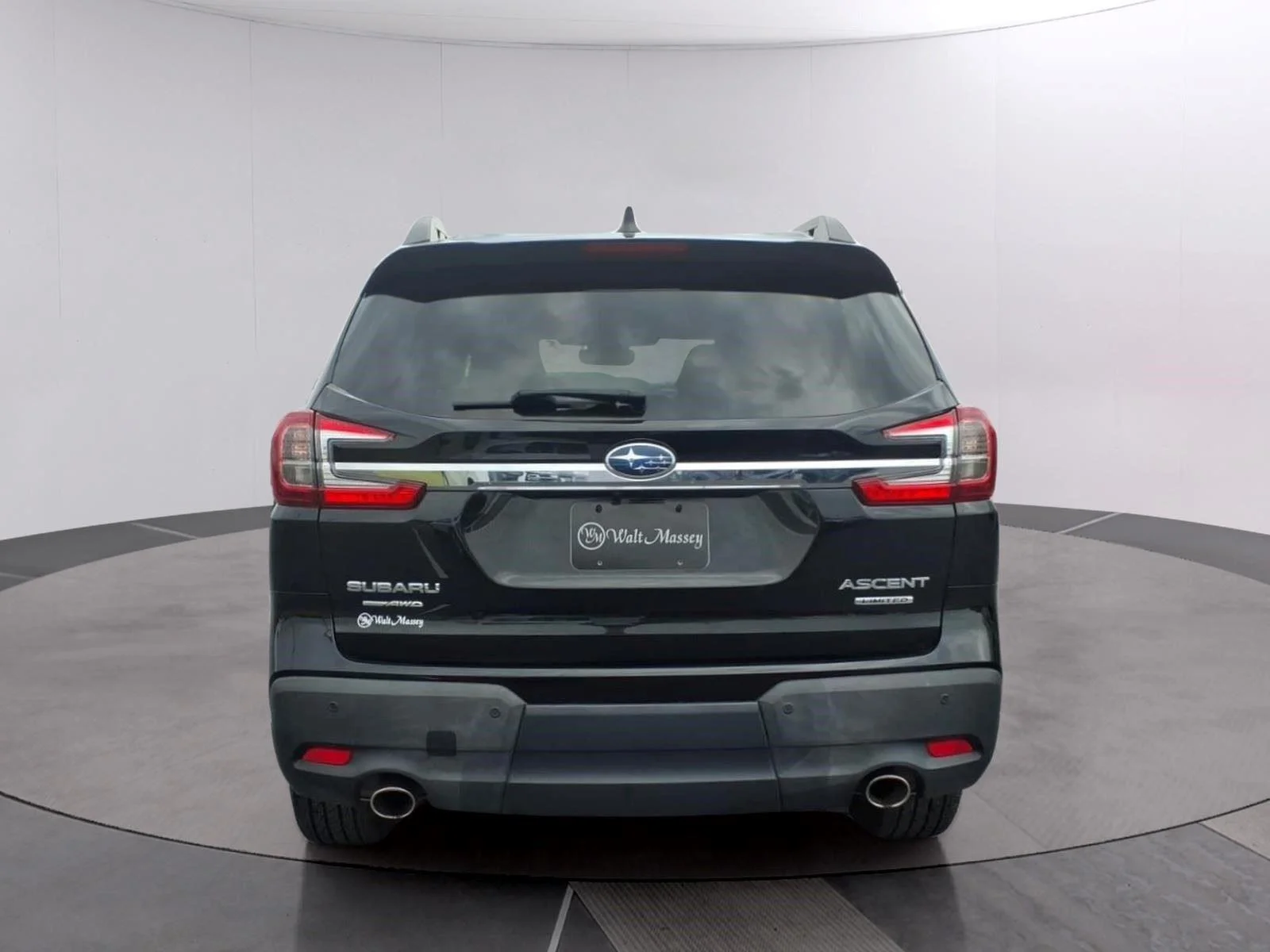 Used 2023 Crystal Black Silica Subaru Limited image 4