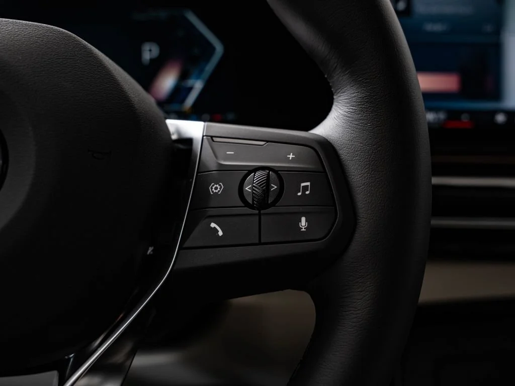 New 2027 Skyscraper Grey Metallic BMW xDrive28i image 29