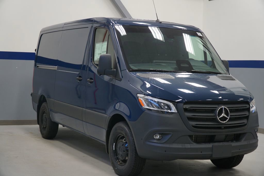 New 2026 Steel Blue Mercedes-Benz Cargo 144 WB image 20