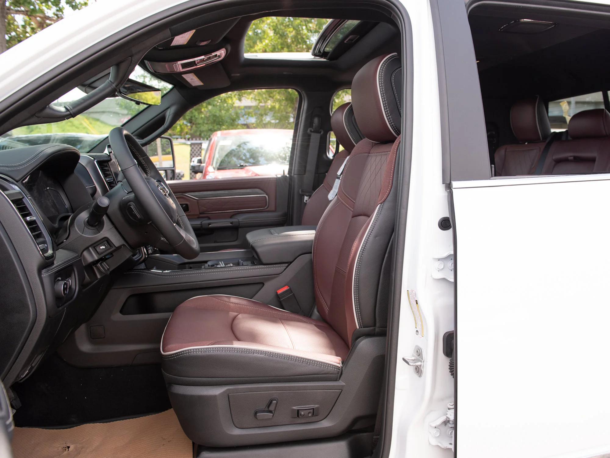 New 2026 White RAM Limited* Mega Cab image 25