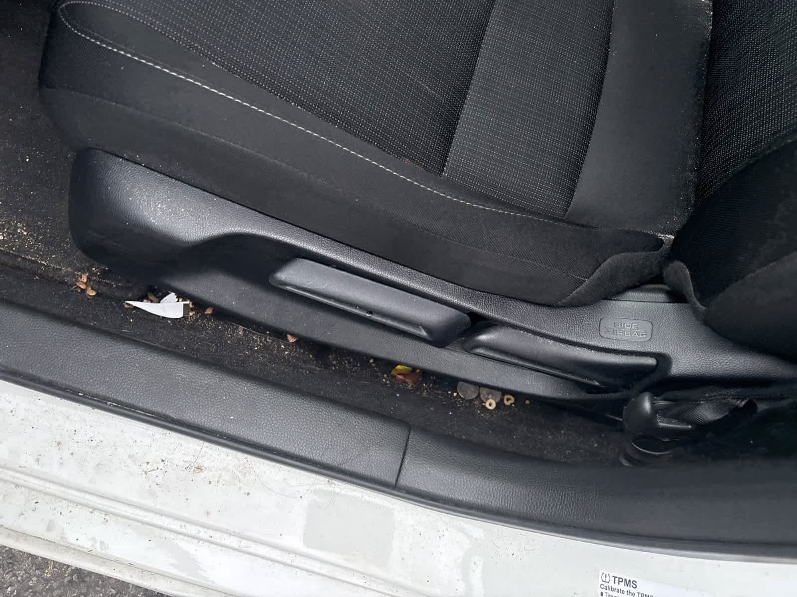 Used 2023 Platinum White Pearl Honda LX image 9
