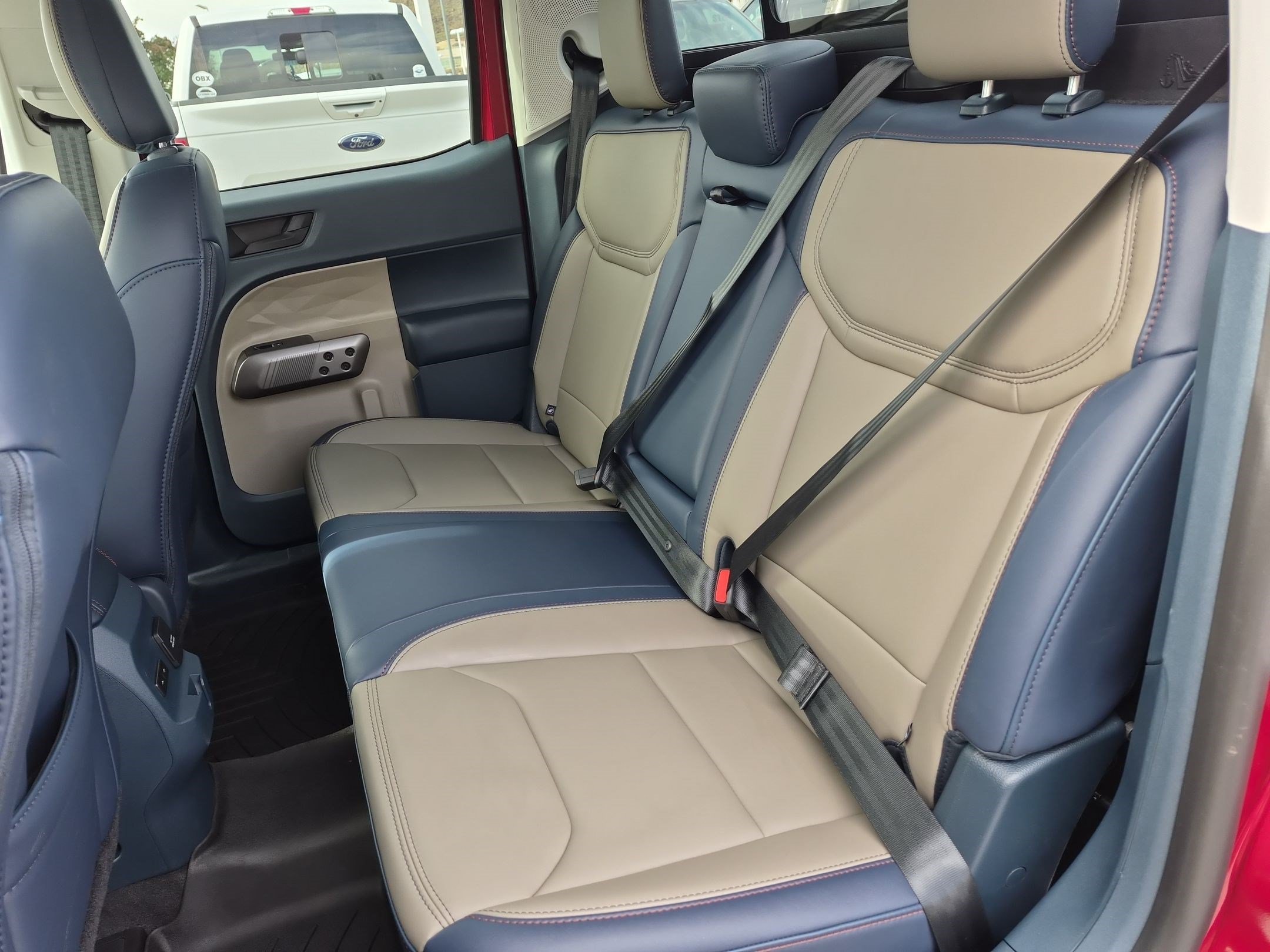 Used 2026 Blue Ford LARIAT image 26