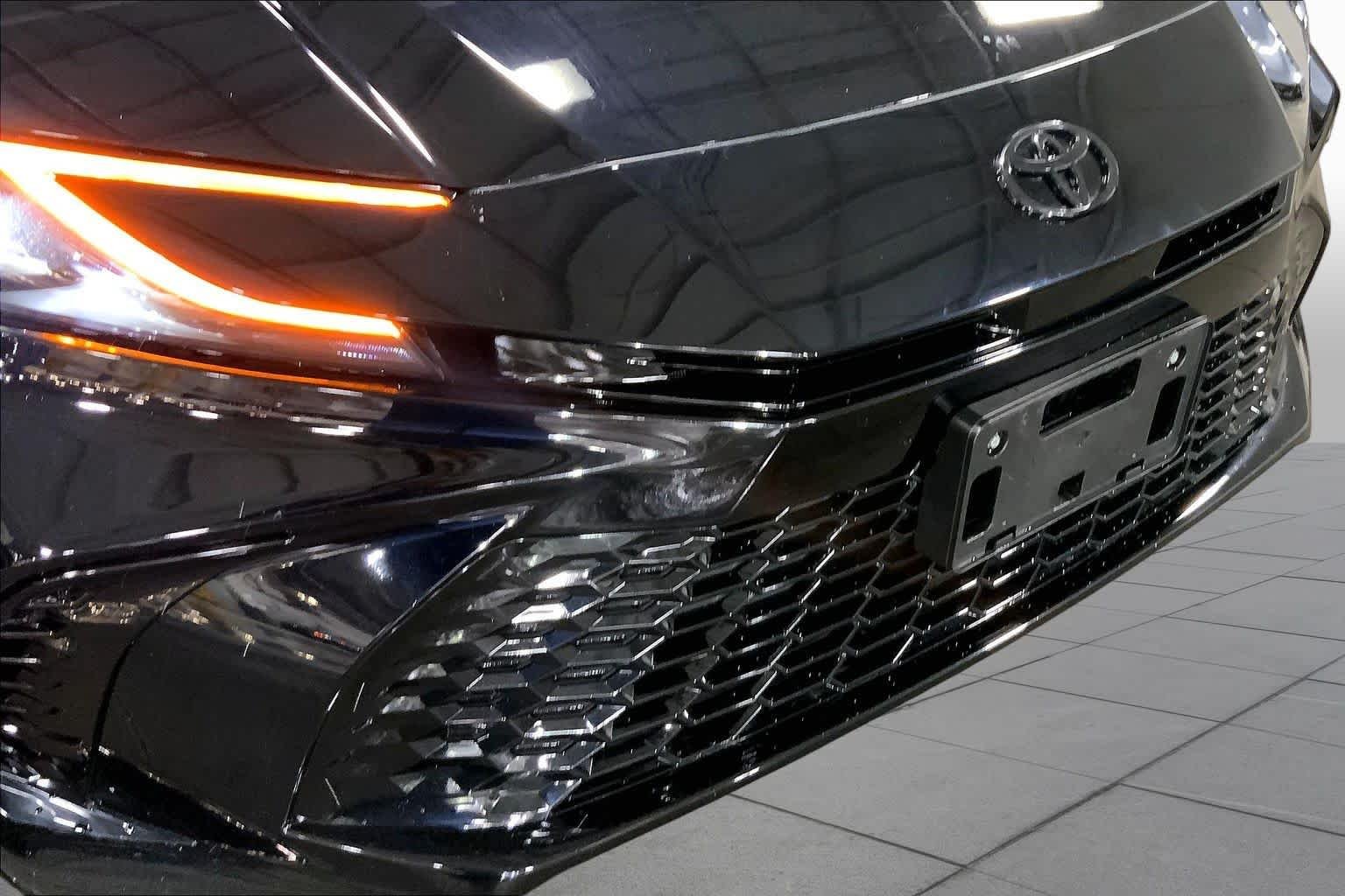 Used 2025 Midnight Black Metallic Toyota XSE image 30