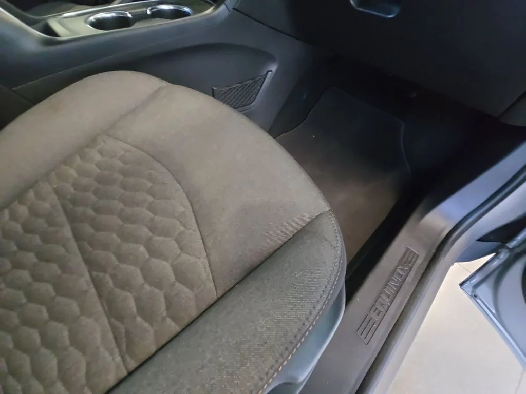 Used 2018 Gray Chevrolet LT image 29