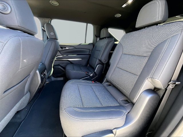 2027 Chevrolet Traverse LT - Photo 14