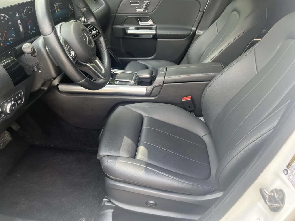 Certified Used 2023 Polar White Mercedes-Benz GLA 250 image 16