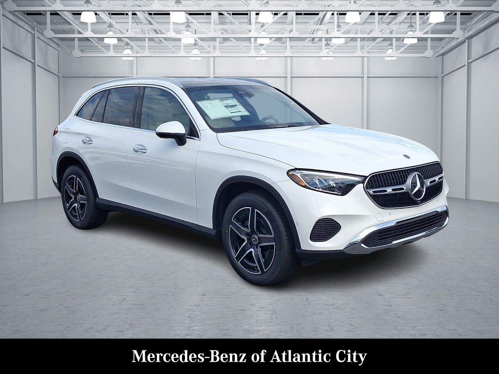 2027 Mercedes-Benz GLC Base
