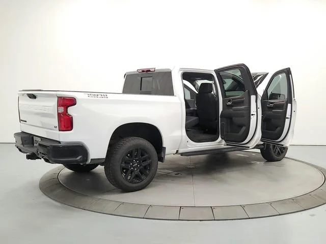Used 2024 Summit White Chevrolet LT Trail Boss image 15