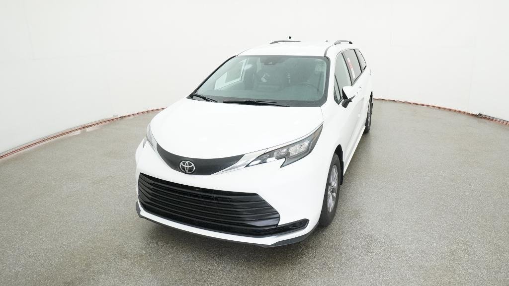 New 2026 Ice Cap Toyota LE image 3