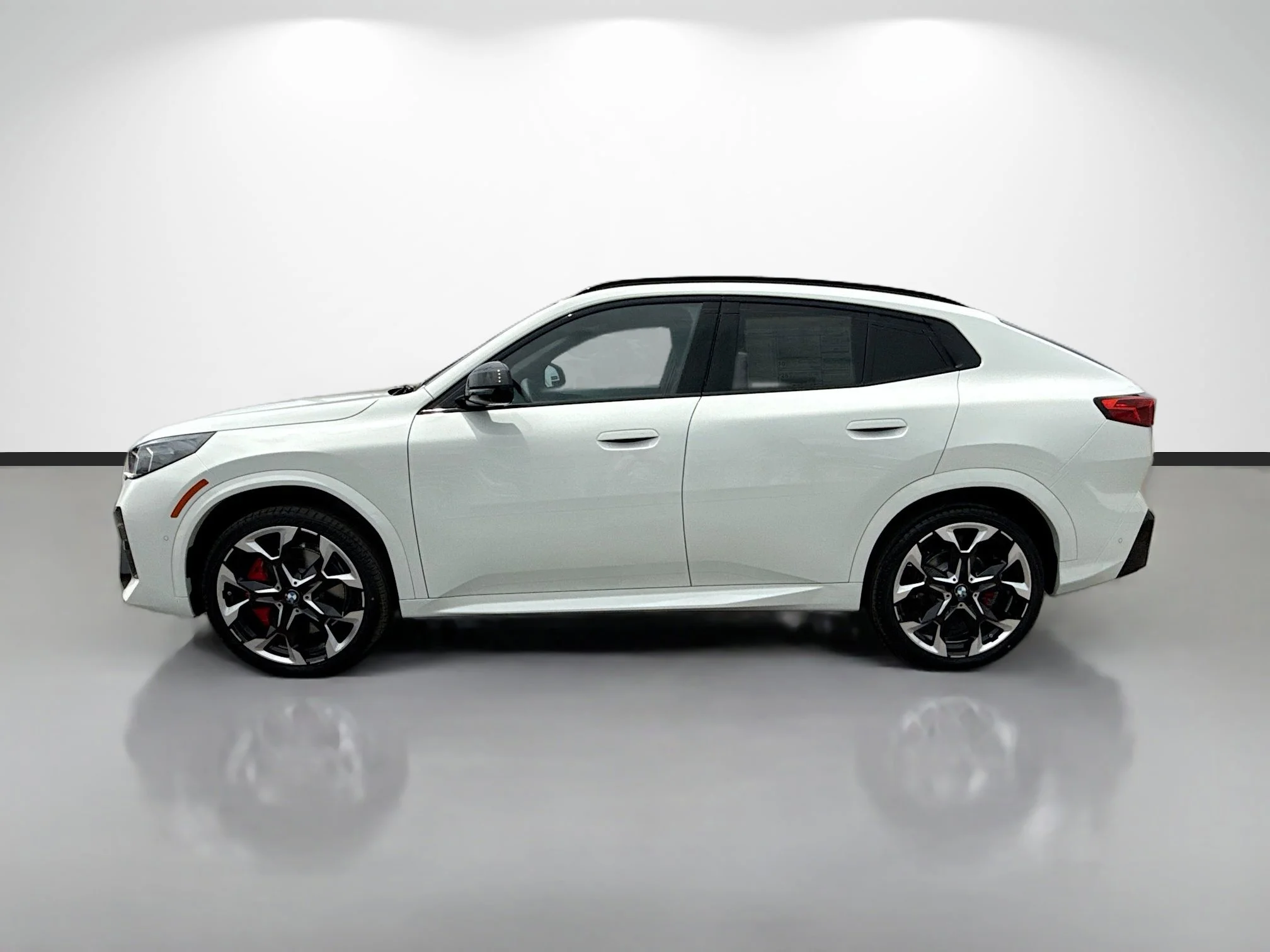 New 2026 Alpine White BMW xDrive28i image 6