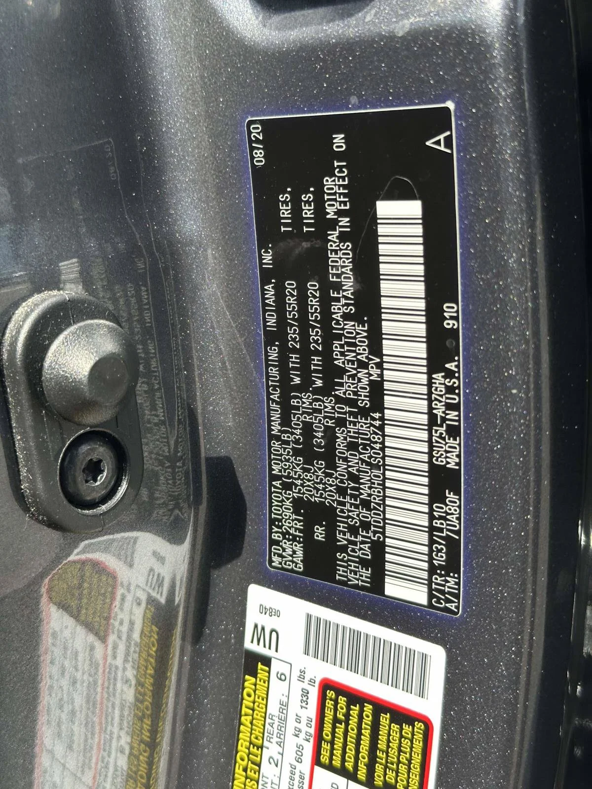 Used 2020 MAGNETIC GRAY MET Toyota Limited image 18