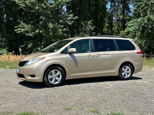 Used 2011 Sandy Beach Metallic Toyota LE image 5