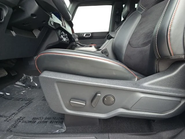 Used 2023 White Ford Raptor image 23