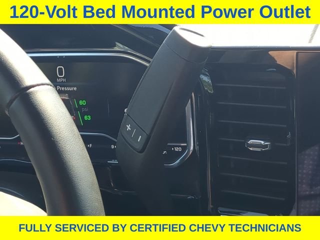 Used 2025 White Chevrolet LT image 35