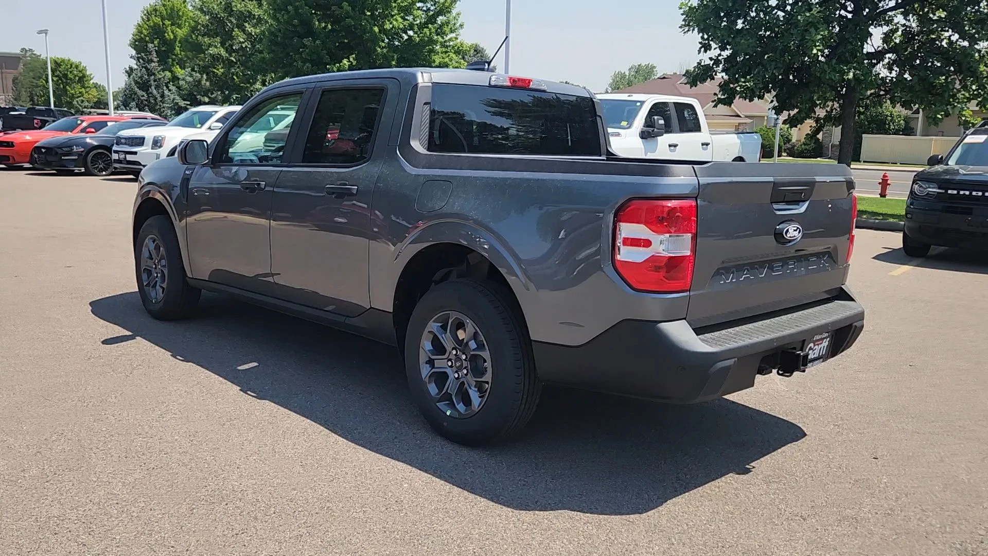 New 2026 Carbonized Gray Metallic Ford XLT image 7