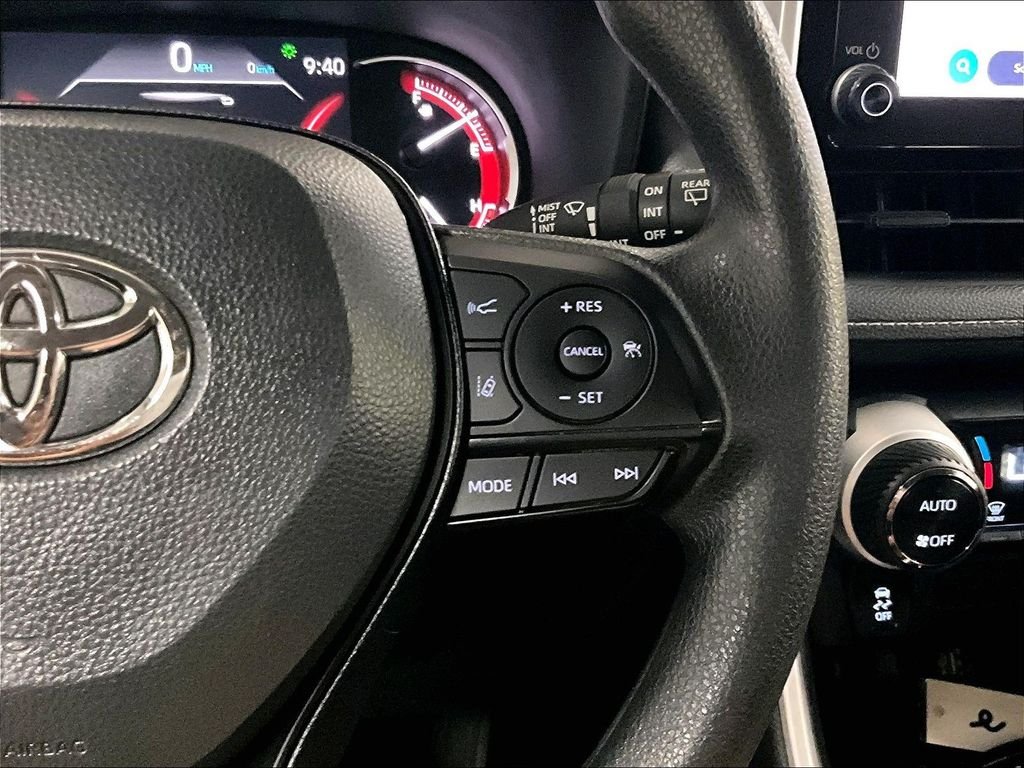Used 2025 Silver Toyota XLE image 22