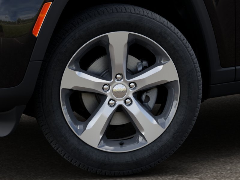 New 2026 Diamond Black Crystal Pearl-Coat Exterior Paint Jeep Limited image 45