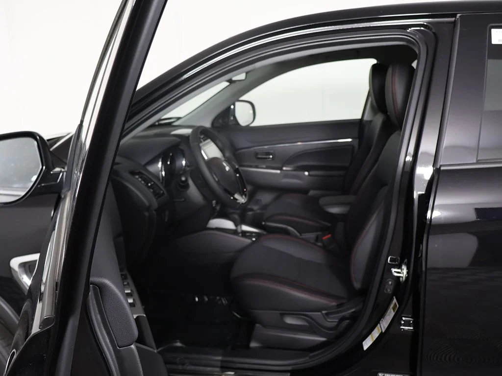 New 2026 Black Mitsubishi 2.0 SE image 26