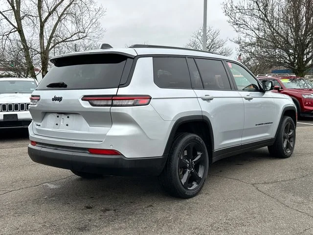 Certified Used 2023 Silver Jeep Altitude image 2